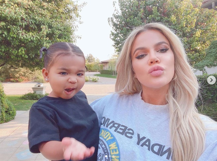 Kardashian Family Social Media Posts, Instagram